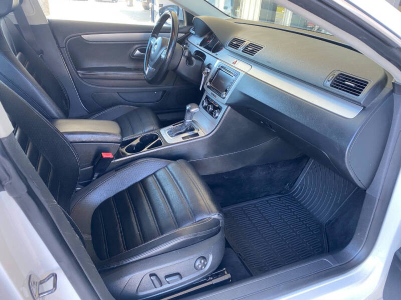 2011 Volkswagen CC Sport