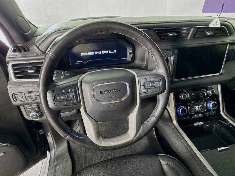 2022 GMC Yukon Denali