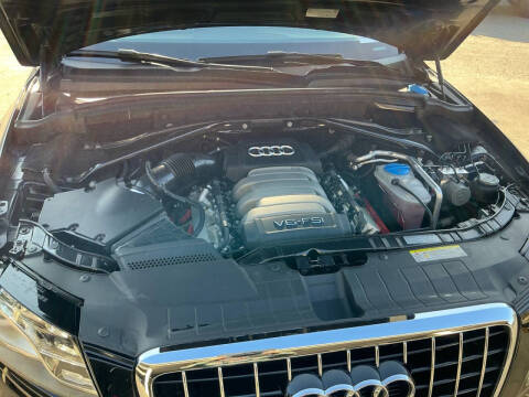 2011 Audi Q5 3.2 quattro Premium Plus