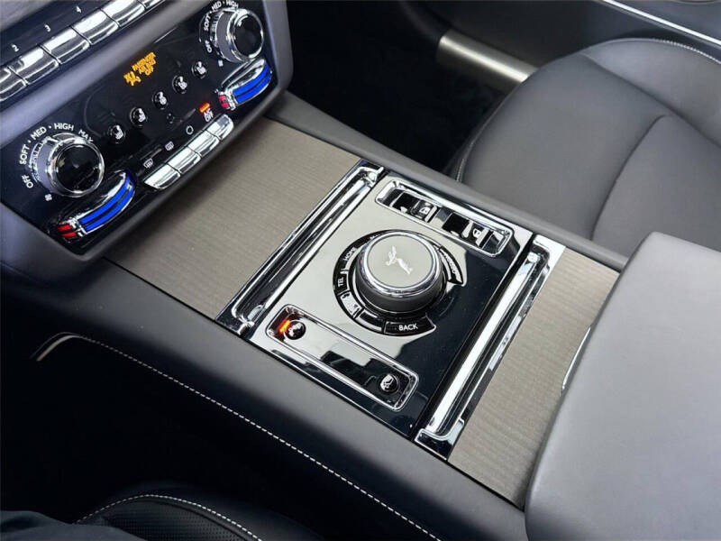 2025 Rolls-Royce Spectre