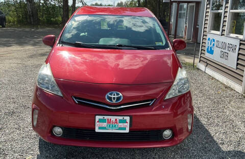 2013 Toyota Prius v Five