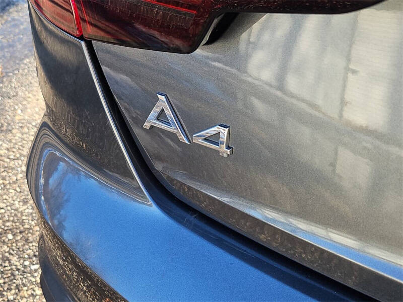 2021 Audi A4 quattro S line Premium 45 TFSI