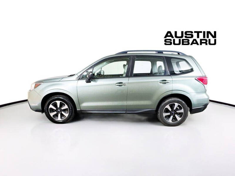 2017 Subaru Forester 2.5i