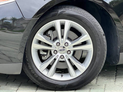 2009 Lincoln MKS