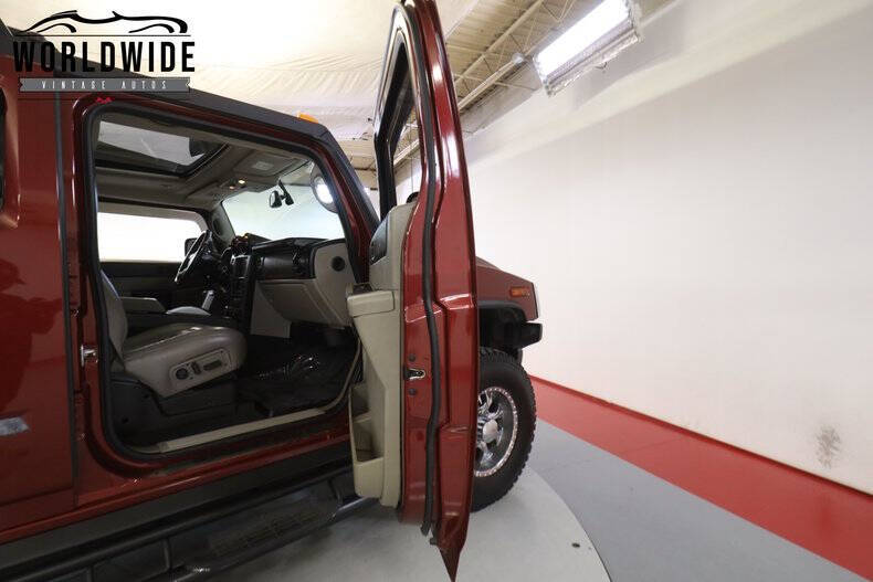 2004 HUMMER H2
