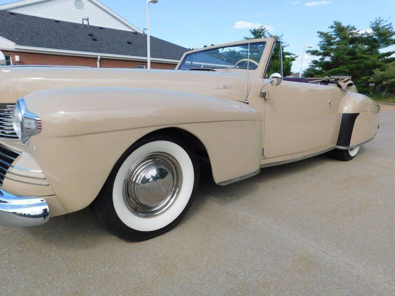 1942 Lincoln Continental