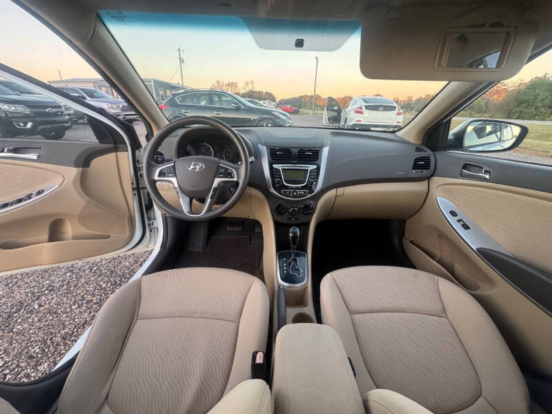 2013 Hyundai Accent GLS