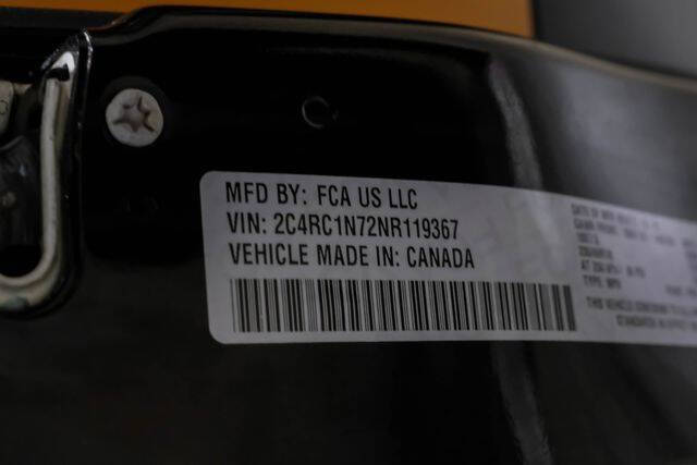 2022 Chrysler Pacifica Hybrid Pinnacle