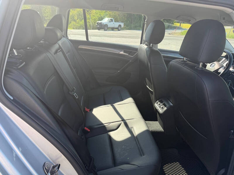 2017 Volkswagen Golf Alltrack TSI S 4Motion