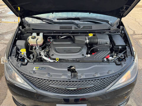 2019 Chrysler Pacifica Touring Plus