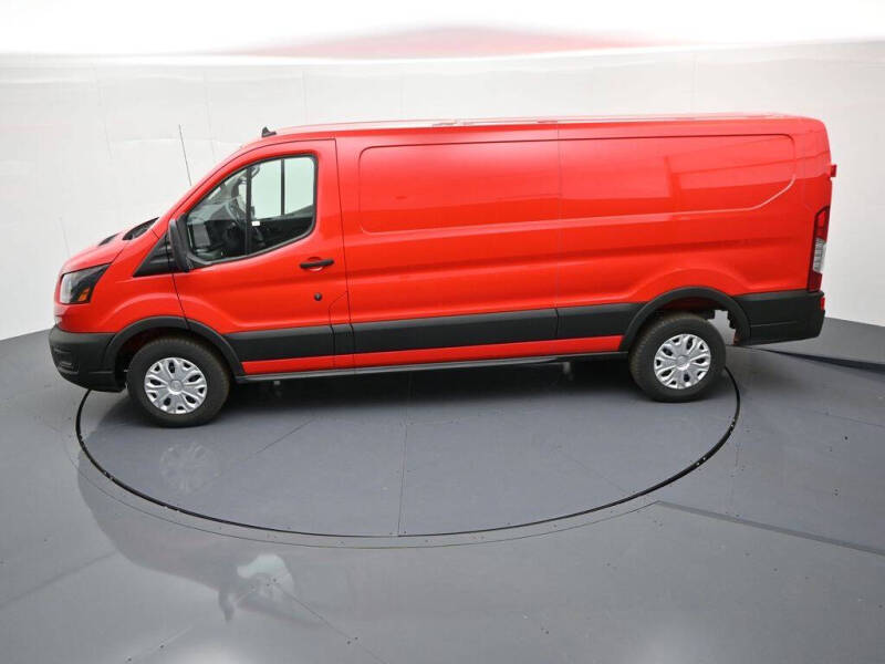 2025 Ford E-Transit 350