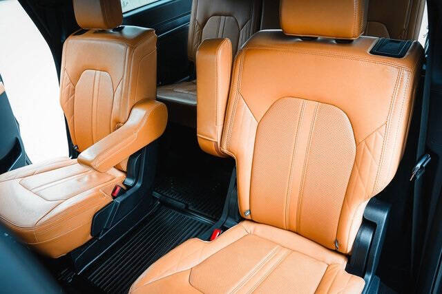 2022 Ford Expedition MAX Platinum