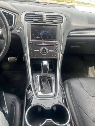 2016 Ford Fusion Titanium