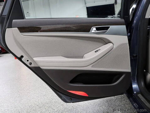 2015 Hyundai Genesis