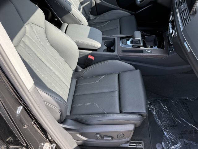 2024 Audi Q5 e quattro S line Premium 55 TFSI