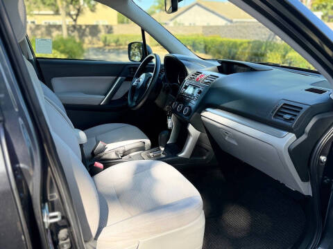 2015 Subaru Forester 2.5i
