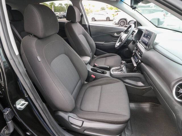 2022 Hyundai Kona SEL