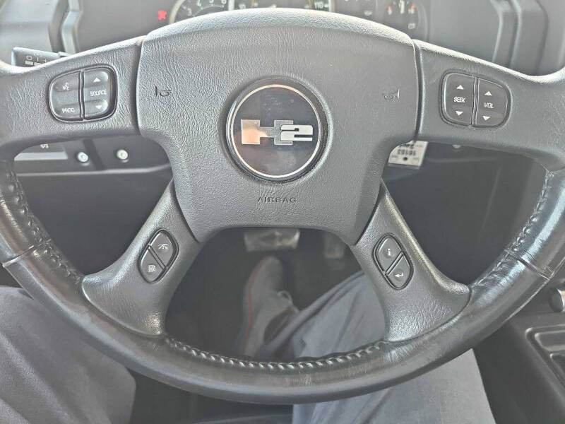 2005 HUMMER H2