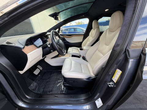 2020 Tesla Model X Performance