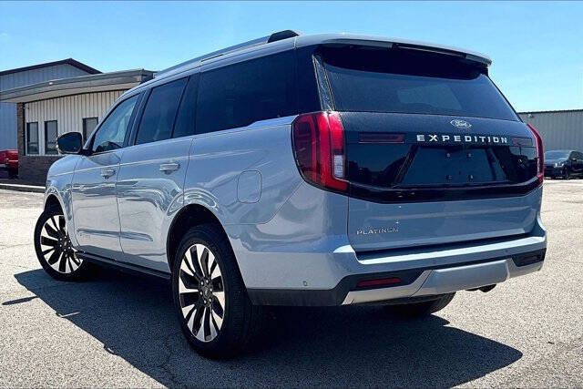 2025 Ford Expedition Platinum