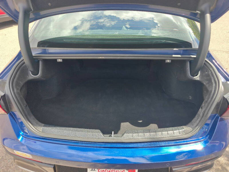 2025 Kia K5