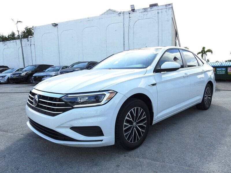 2019 Volkswagen Jetta  - $18,900