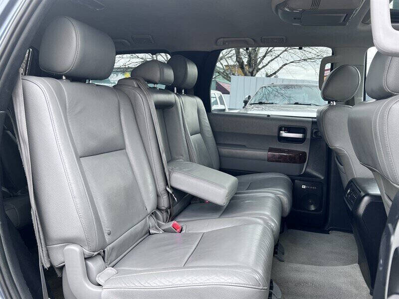 2010 Toyota Sequoia Limited