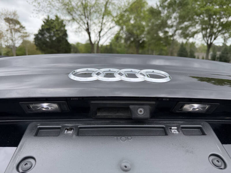 2019 Audi A4 Titanium 40 TFSI