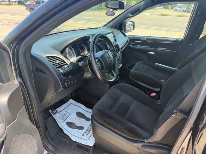 2016 Dodge Grand Caravan SE