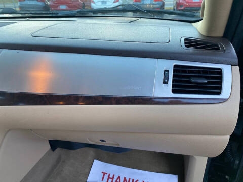 2011 Cadillac Escalade Premium