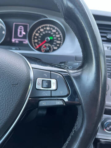 2017 Volkswagen Golf