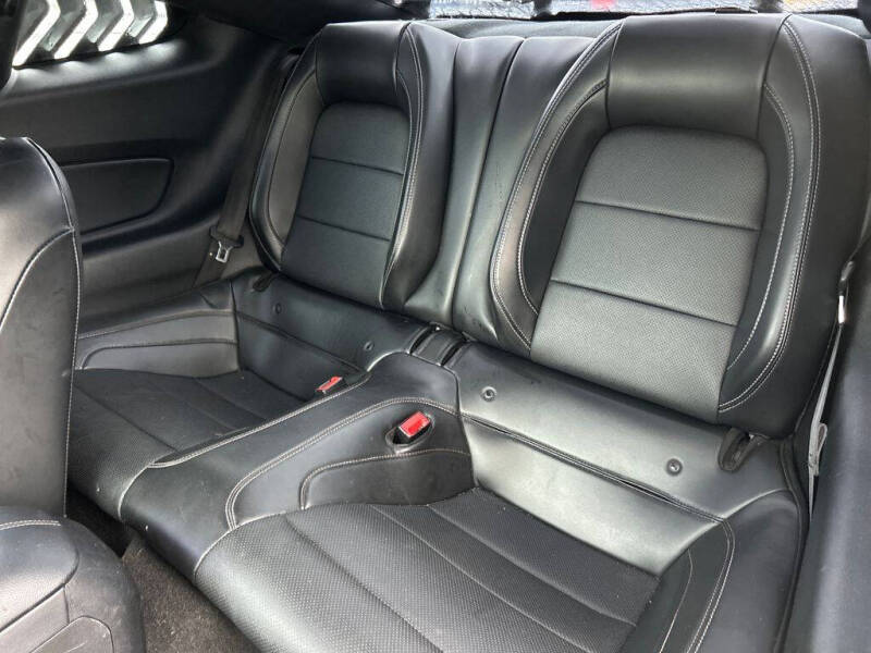 2019 Ford Mustang EcoBoost Premium