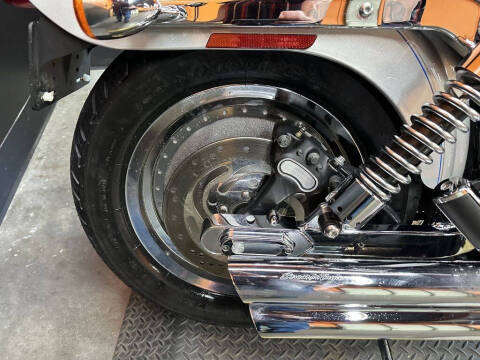 2004 Harley-Davidson FXDWG - Dyna Wide Glide&