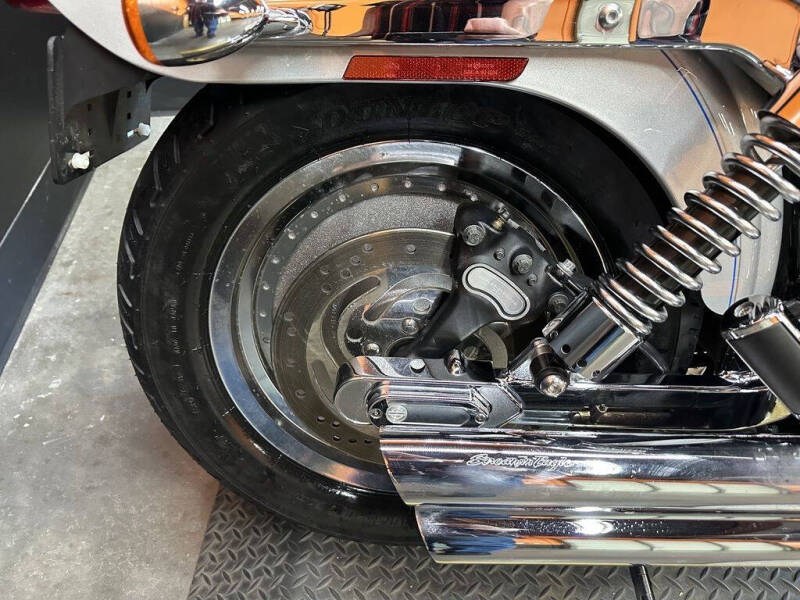 2004 Harley-Davidson FXDWG - Dyna Wide Glide&