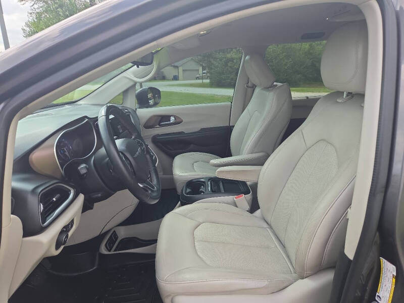 2018 Chrysler Pacifica Touring L