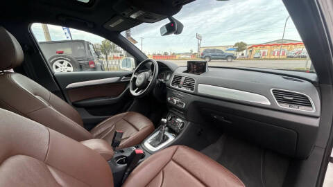 2016 Audi Q3 2.0T Premium Plus