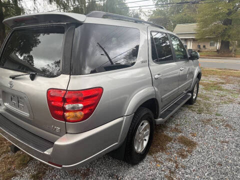 2003 Toyota Sequoia SR5
