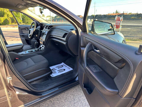 2016 Chevrolet Traverse LT