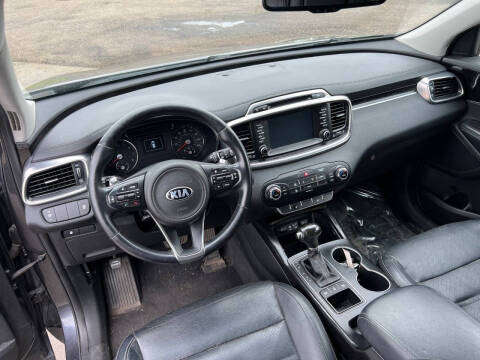 2017 Kia Sorento EX