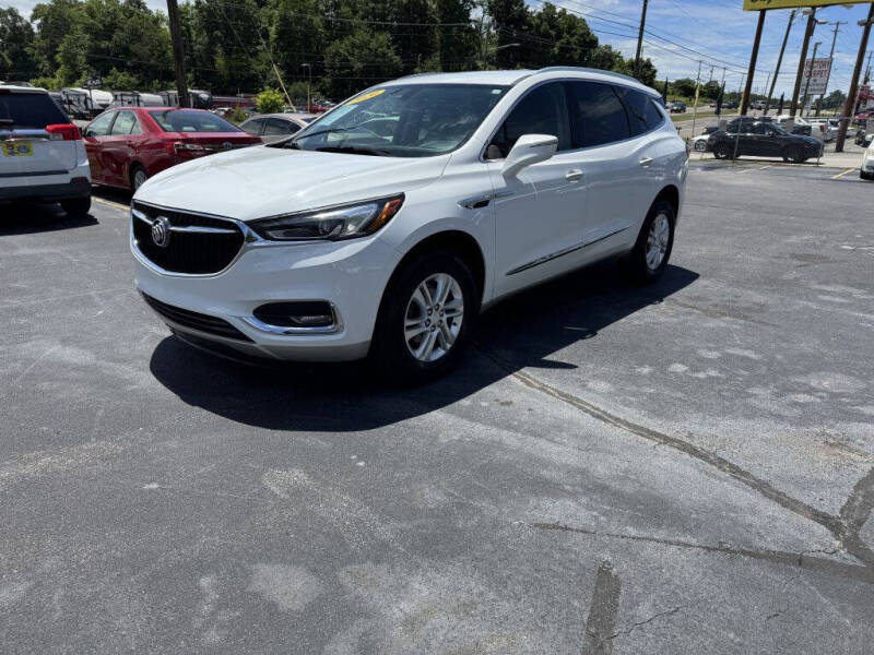 2020 Buick Enclave Essence