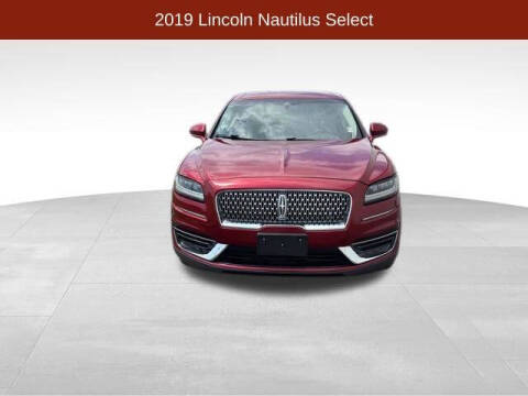 2019 Lincoln Nautilus Select