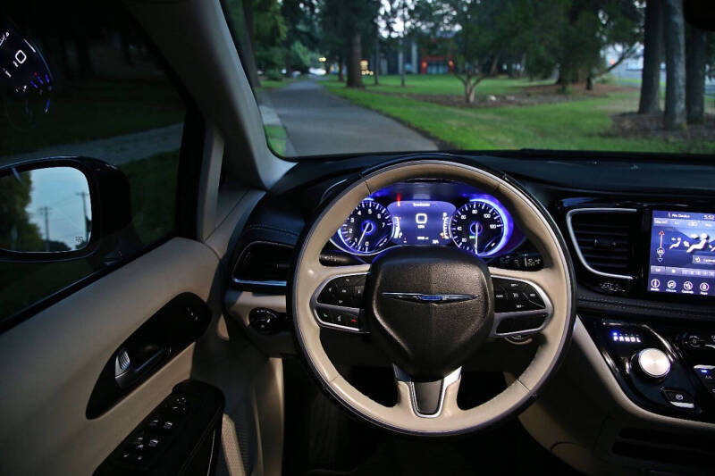 2020 Chrysler Pacifica Limited