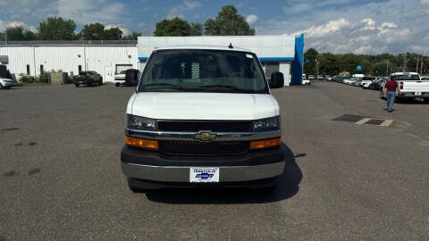2025 Chevrolet Express 2500