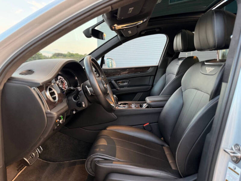 2019 Bentley Bentayga V8