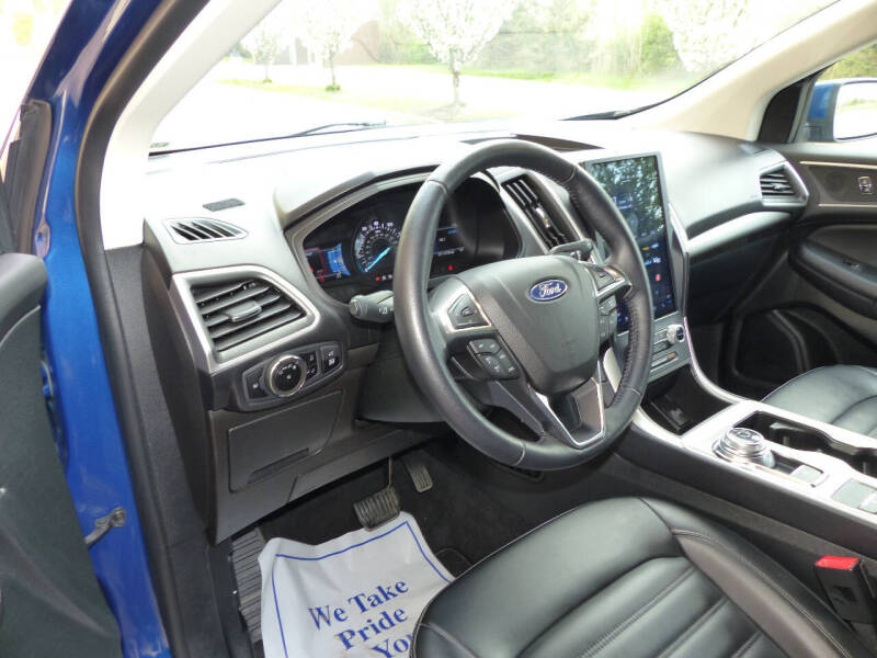 2023 Ford Edge SEL
