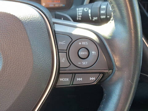 2022 Toyota Corolla Hatchback SE