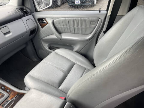 2005 Mercedes-Benz M-Class ML 350