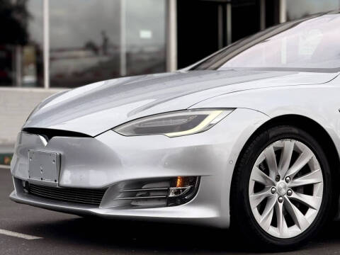 2017 Tesla Model S