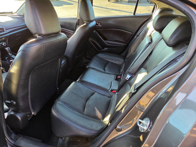 2017 Mazda MAZDA3 Grand Touring