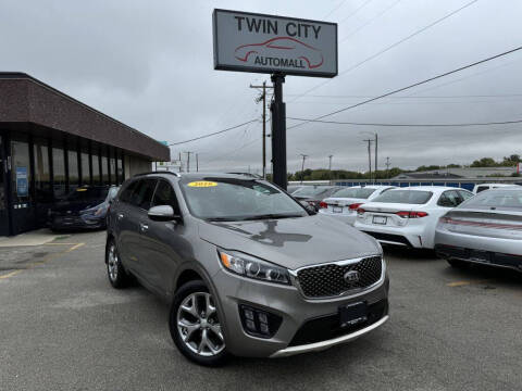 2016 Kia Sorento for sale at TWIN CITY AUTO MALL in Bloomington IL